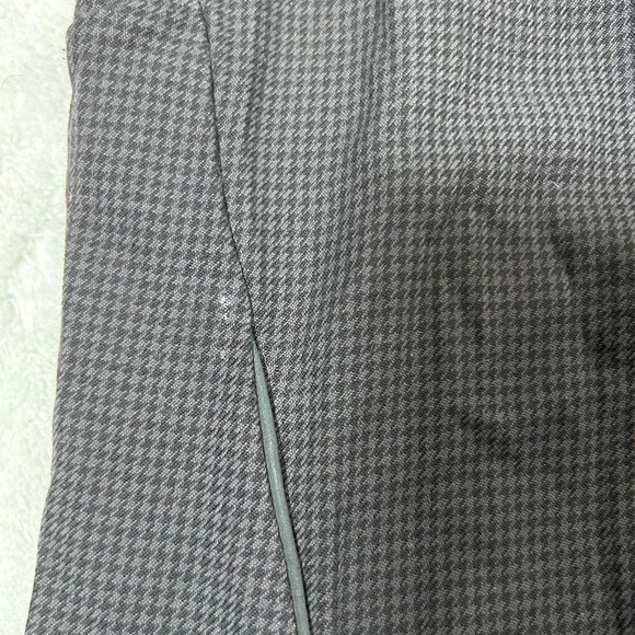Lululemon Relay Jacket Houndstooth Swift Mojave Gray Packable Hood Mens L - Picture 5 of 6